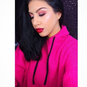 Fuschia long sleeve sweater with hood